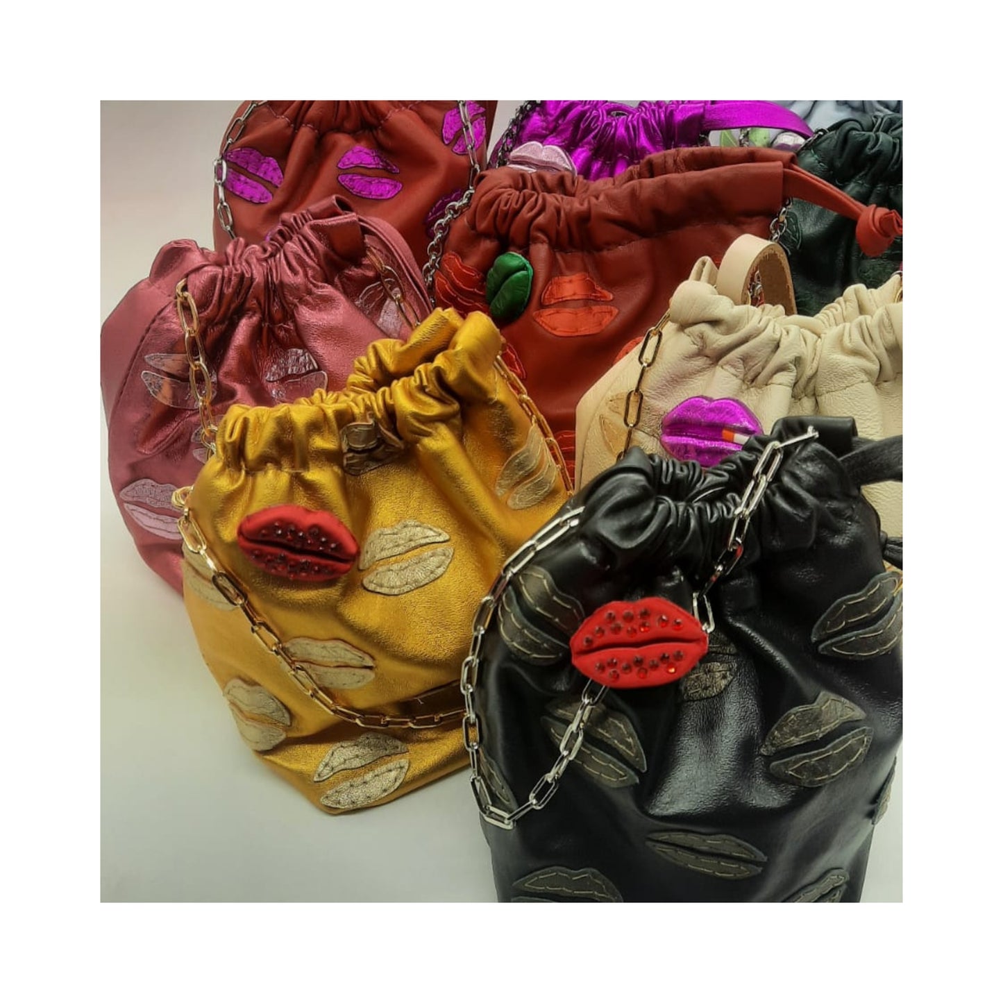 Bolsa Beijos, Cléo!