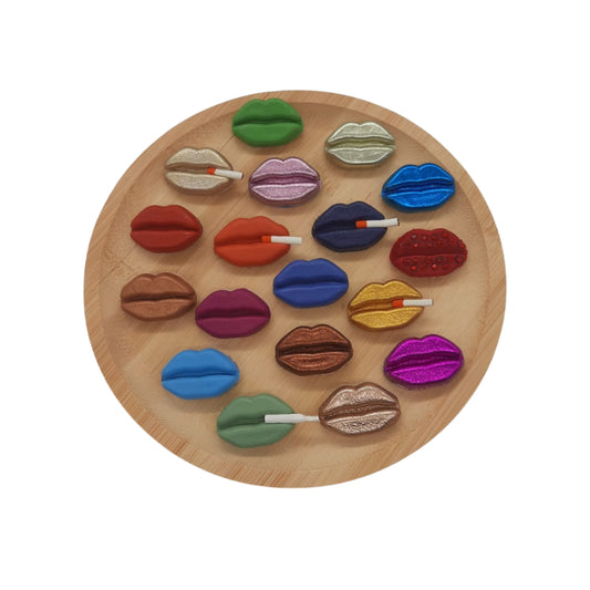 Broche Beijos Cléo!